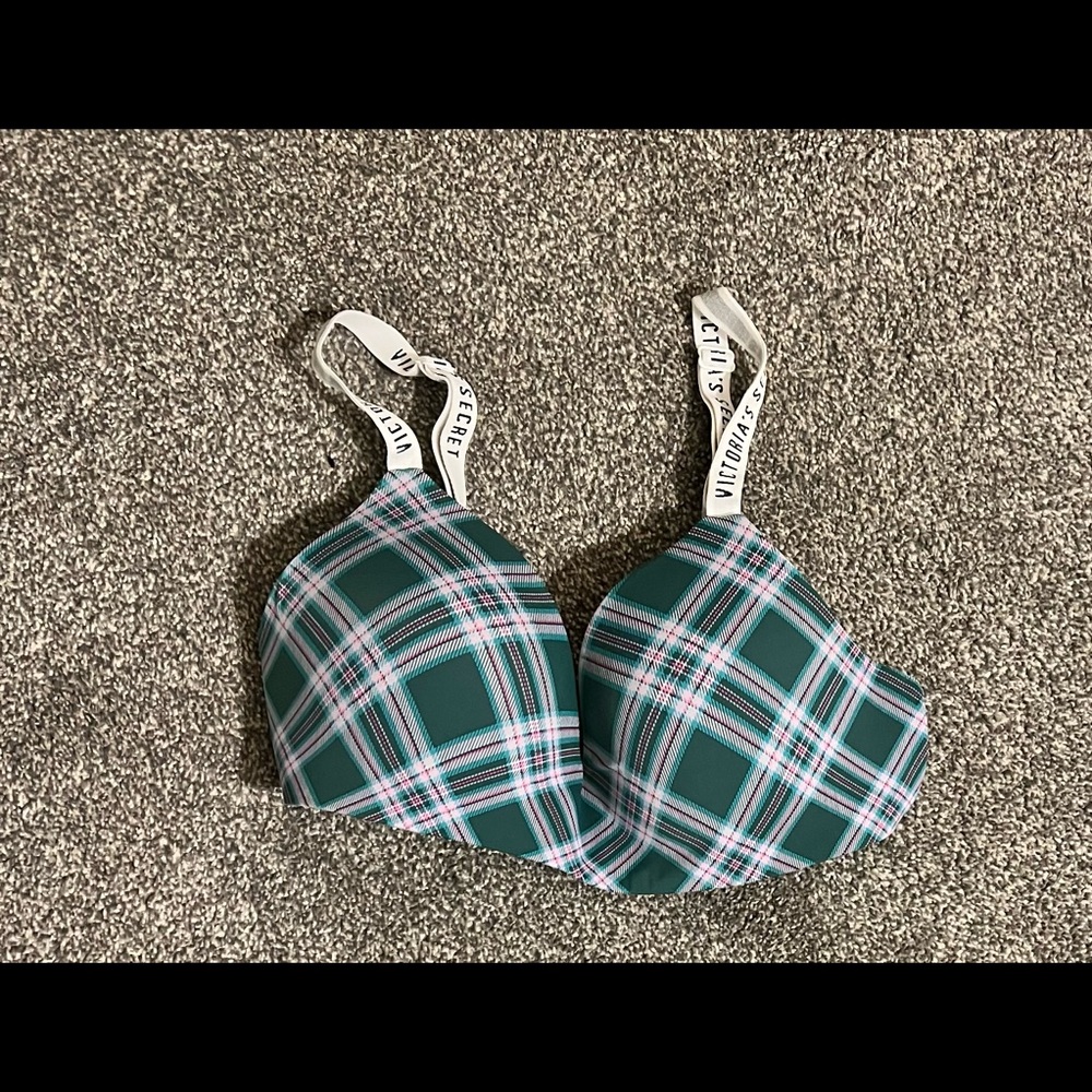 Victoria Secret Bra